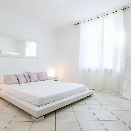 -villa Emily- Parking, Garden & Wi-fi Apartment Pisa