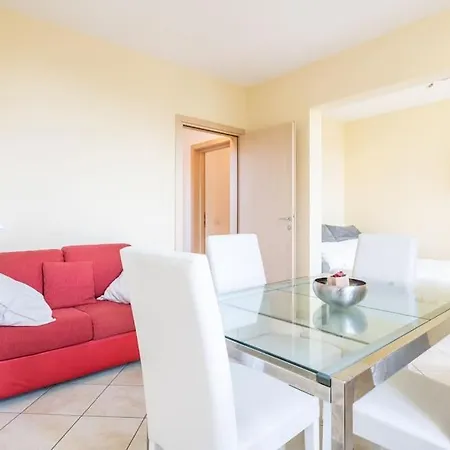-villa Emily- Parking, Garden & Wi-fi Apartment *